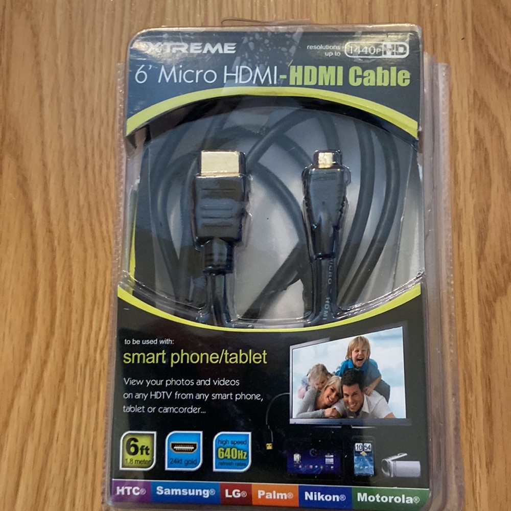 6’ micro HDMI cable